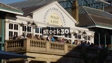Punch And Judy Pub At Covent Garden Market, London, UK